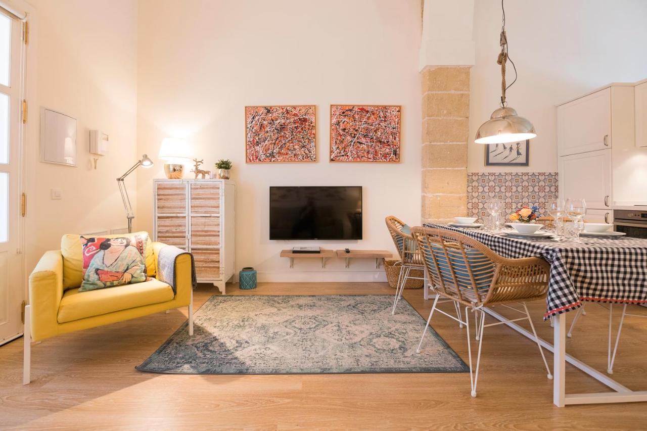 Cream Loft Siente Jerez Parking Incluido Apartment Jerez de la Frontera Exterior photo