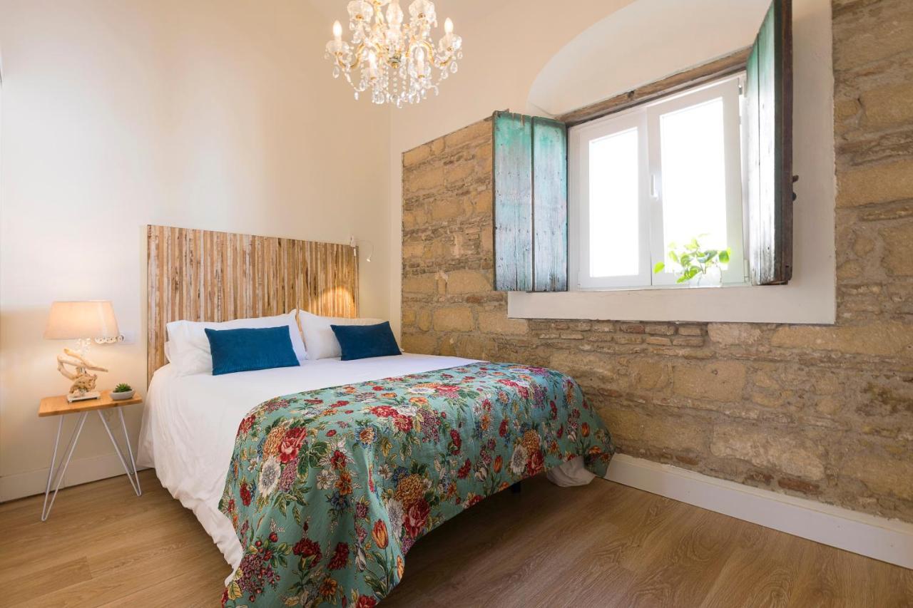 Cream Loft Siente Jerez Parking Incluido Apartment Jerez de la Frontera Exterior photo