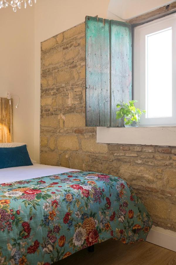 Cream Loft Siente Jerez Parking Incluido Apartment Jerez de la Frontera Exterior photo